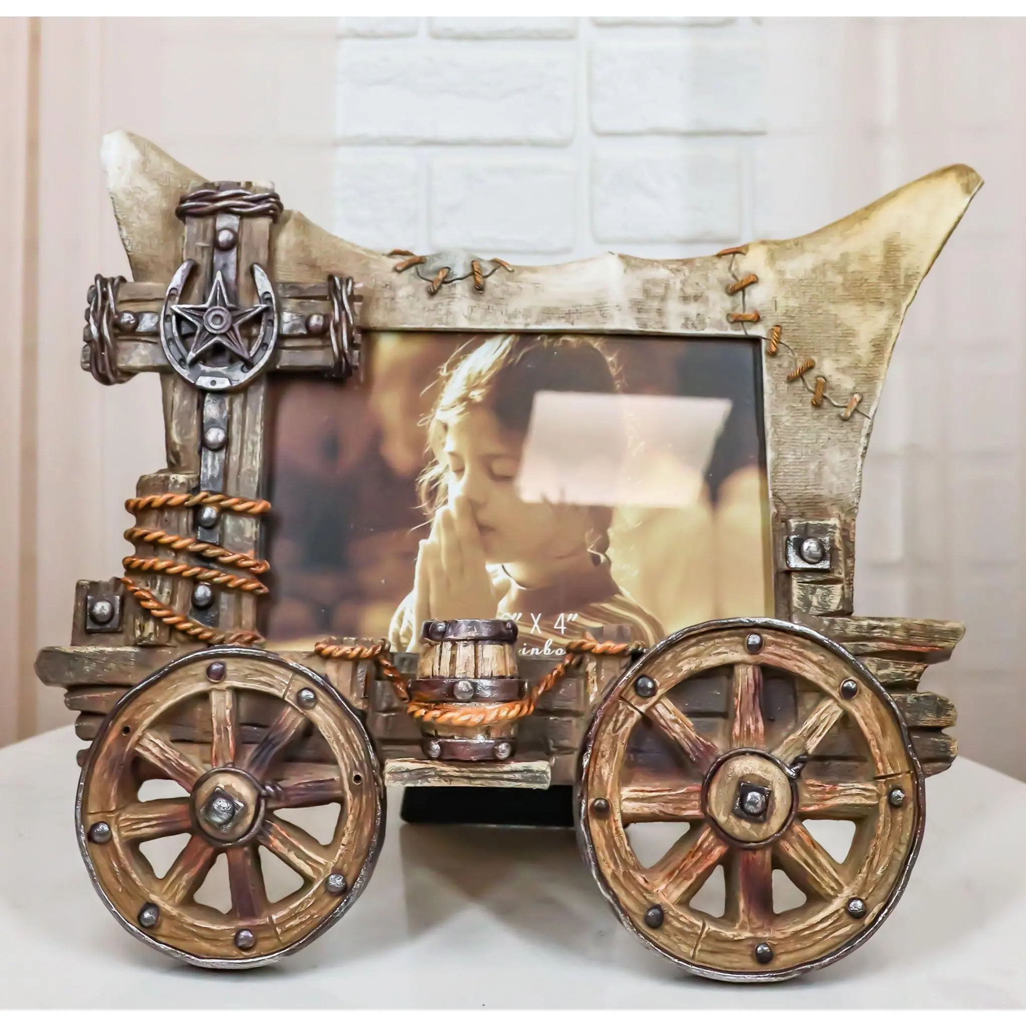 Rustic Western Covered Wagon With Wheels And Horseshoe Cross 6"X4" Picture Frame