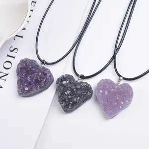 Amethyst Heart Cluster Necklace Pendant Natural Healing Crystal Gorgeous Stone Gemstone Jewelry Energy Love Girlfriend Boyfriend Souvenir Valentine Father Mother Anniversary New Year Christmas Halloween Birthday Gift