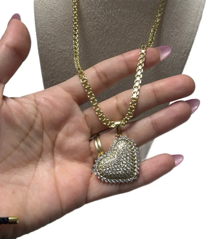 Chain heart