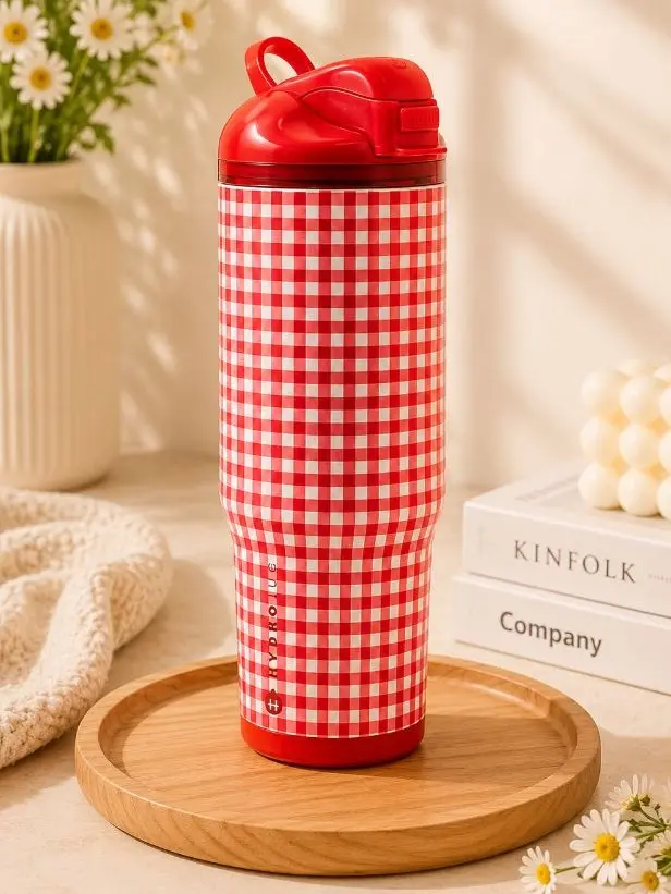 32 oz Travel Water Bottle | Suitable for the gym, office, and everyday use