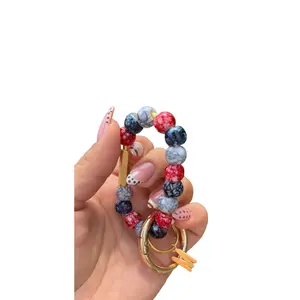 Handmade beaded keychain (Black and red)