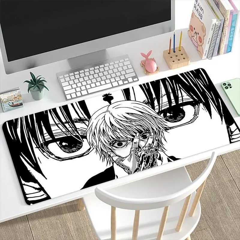 Anime Character Pattern Desk Mat, Rectangle Gaming Desk Mat, Non-Slip Mousepad, Office Desk Keyboard Mouse Mat for Home Office Game Room Desk, Office Desk Poccessories