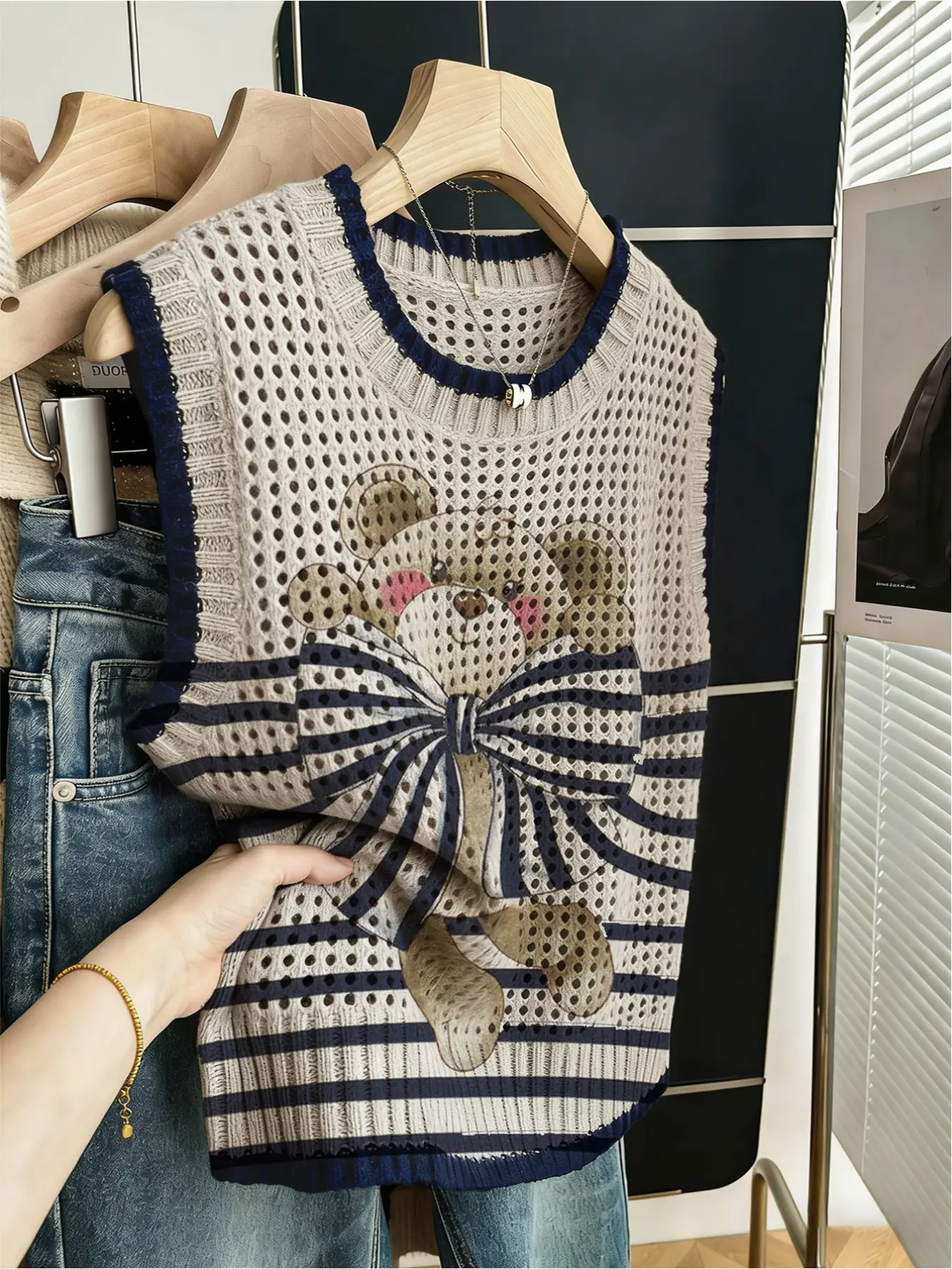 Spring summer bohemian casual loose crew neck sleeveless hollow-out color-block trim khaki, cartoon striped print women's knitted top, summer women's outdoor vest blouse, Knit vest tops