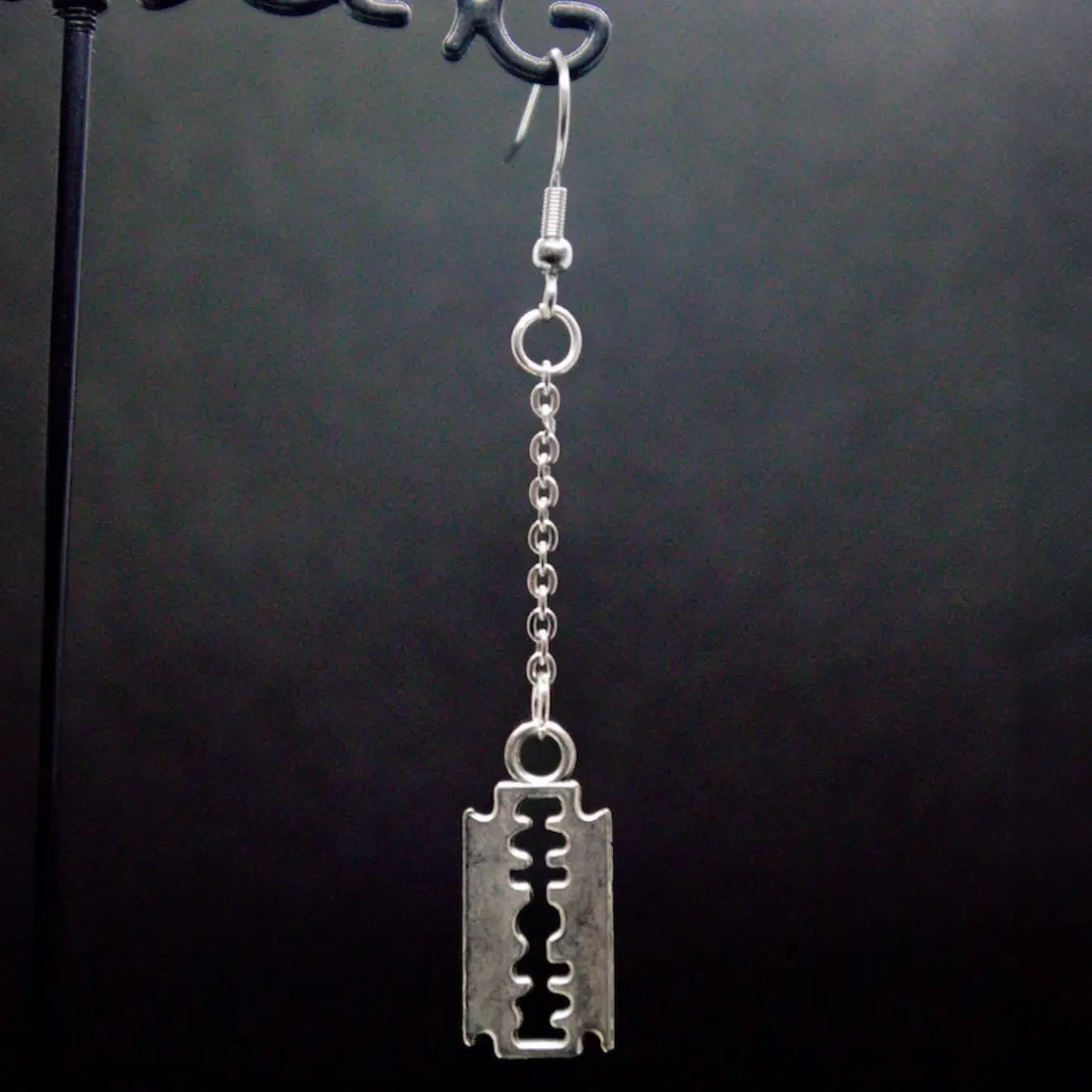 Razor blade Dangle Single Earring - Punk Rock Style, Single Design, Lightweight, stainless steal hoop