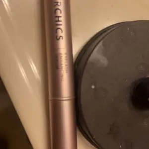 Product Review of FORCHICS Eyelash Enhancing Serum with Powerful Peptides & Plant Botanicals for Thinning Lashes 3ML Makeup Cosmetic from f**8