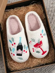 Women's Christmas Cartoon Slippers, Soft Plush Indoor Outdoor Shoes, Warm Anti-Slip One-Step on Footwear for Fall Winter