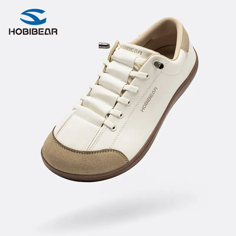 HOBIBEAR wide-toe shoes with PU leather upper, slip-on for men and women, comfortable and lightweight, no laces—sports shoes suitable for everyday commuting and walking.