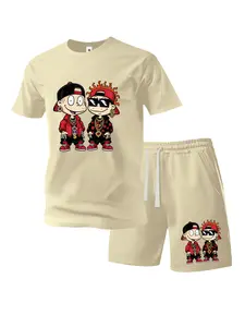 Men’s summer regular-fit cotton short-sleeve T-shirt and shorts set featuring a cartoon character print. Fashionable casual menswear for going out, with pockets and an elastic waistband drawstring. Two-piece set suitable for running, golf, fishing, basket
