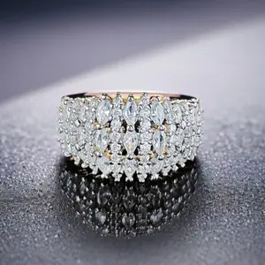 Luxe Star Ring Set with Full Setting of Zirconia Copper Jewelry Wide Ring for Women Luxury Casual Style Finger Ring Valentine's Day Gift