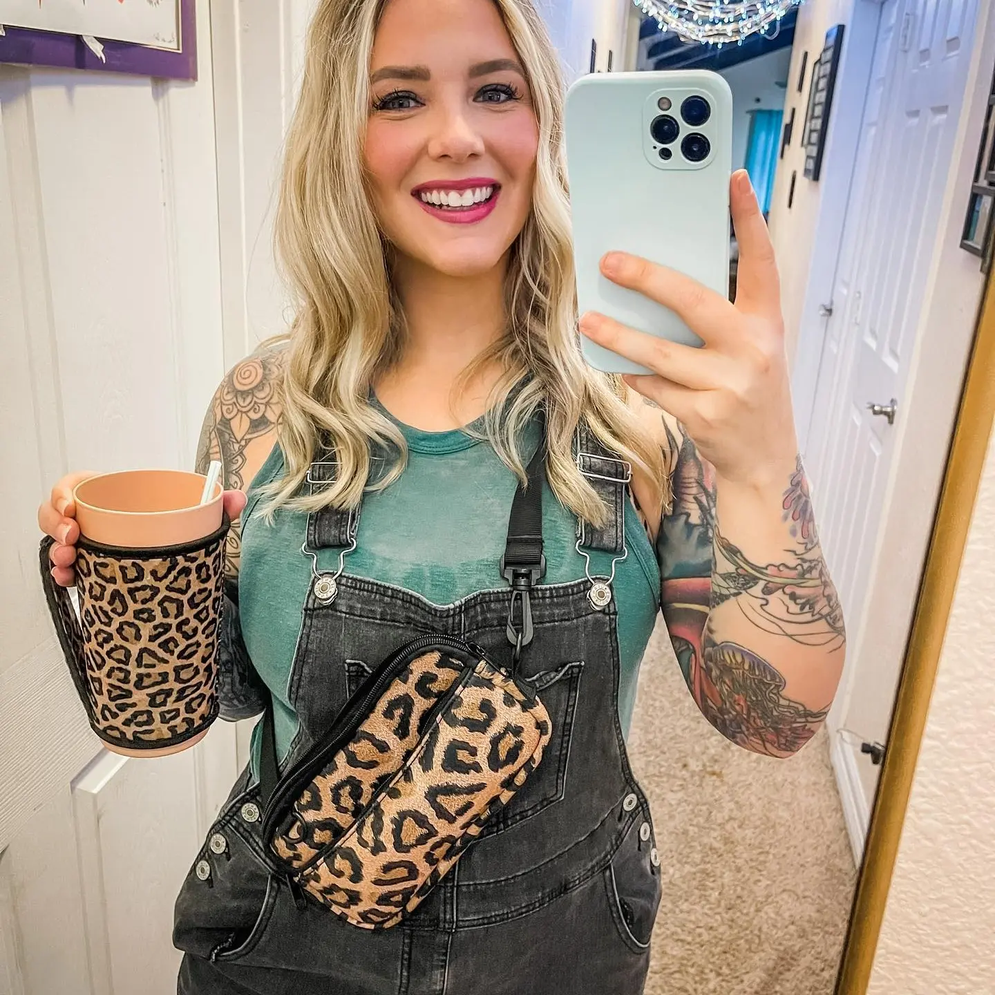 Crossbody beltbags