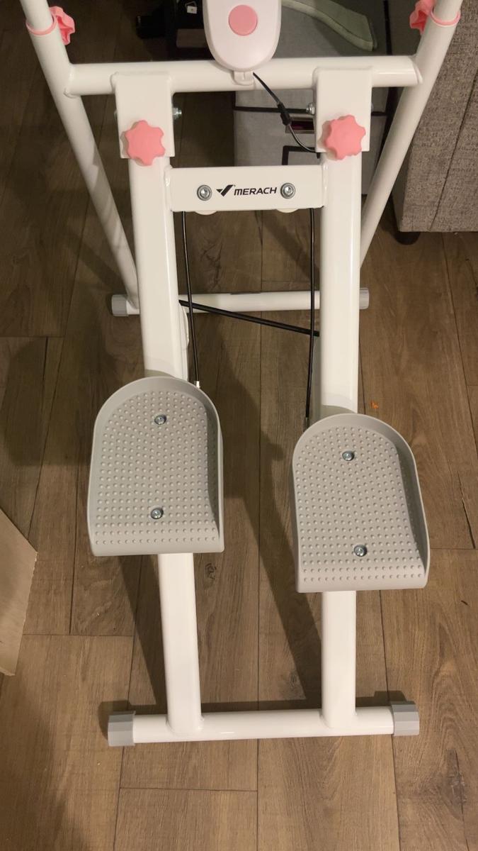 Item: White- Adjustable Height