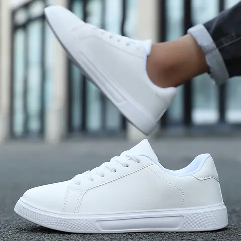 Women's White PU Upper Flat Low-Top Casual Trainers - Gold Chain Accent, Preppy All-Seasons Sneakers for Commuting School Footwear, Women's Shoes