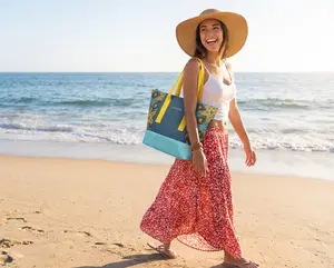 Travel Tote Bag for Women, Large Waterproof Beach Bag for Daily Lightweight Tote Bag Pastel Canvas Tote gym bag