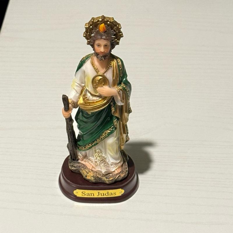 6 inch San Judas Statue - Gold and Green Robe with Cane and Medal - Religious Figurine for Home Decor