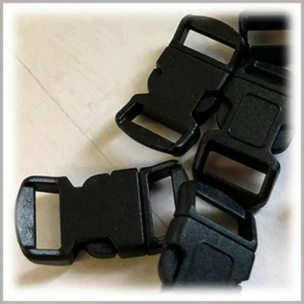 PCBUCK20 Paracord Buckles, 20mm Black Plastic Clasp, Paracord Bracelets, Pet Collars, Camping Gear