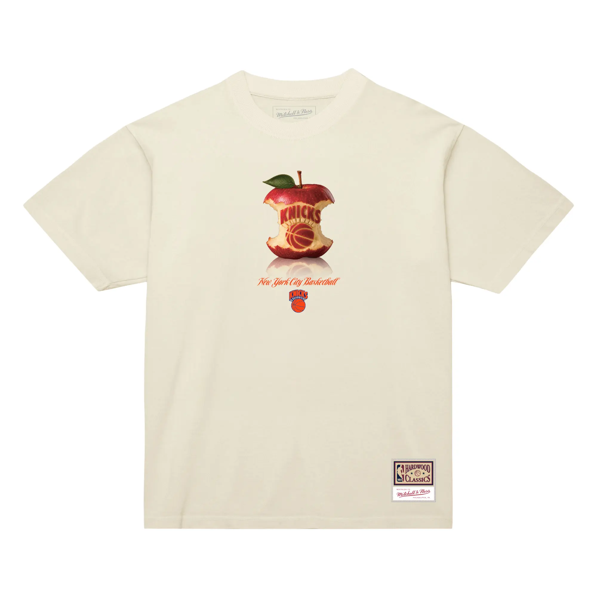 New York Knicks Court Apple T-Shirt - Vintage NBA Graphic Tee, Mitchell & Ness New York Knicks Court Apple T-Shirt - Vintage NBA Graphic Tee, Mitchell & Ness