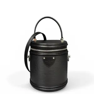 Pre-owned Louis Vuitton Leather Shoulder Bags Cannes Epi Black (rg030926a0)