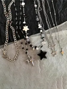 Vintage Star Design Pendant Necklace, Punk Style Beaded Necklace for Party, Daily Decor, Trendy All-match & Exquisite Jewelry for Birthday Gift, Star Shine Necklace