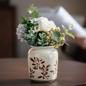 Ceramic Flower Vase Hand Holding Plants Flower Container, Tabletop vase for Home Office Decoration Vintage Hand-painted Ceramic Storage Jar, Desktop Storage Bucket Pen Holder Vase Ornament Home Decor