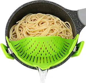 Pasta Strainer, Pot Strainer Clip on Silicone – Adjustable Clip on Strainer for Pots, Strainers and Colanders, Silicone Strainer, Food Strainer, Pasta Drainer, Colander (Green)