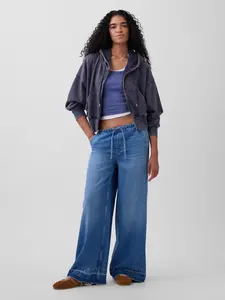 Gap Women's Mid Rise UltraSoft Easy Baggy Jeans
