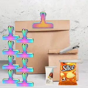 Set of 8 Reusable Bag Sealing Clips Snack Clips for Food Packaging Strong Stainless Steel Design for Chips and Cereal Bags Stylish