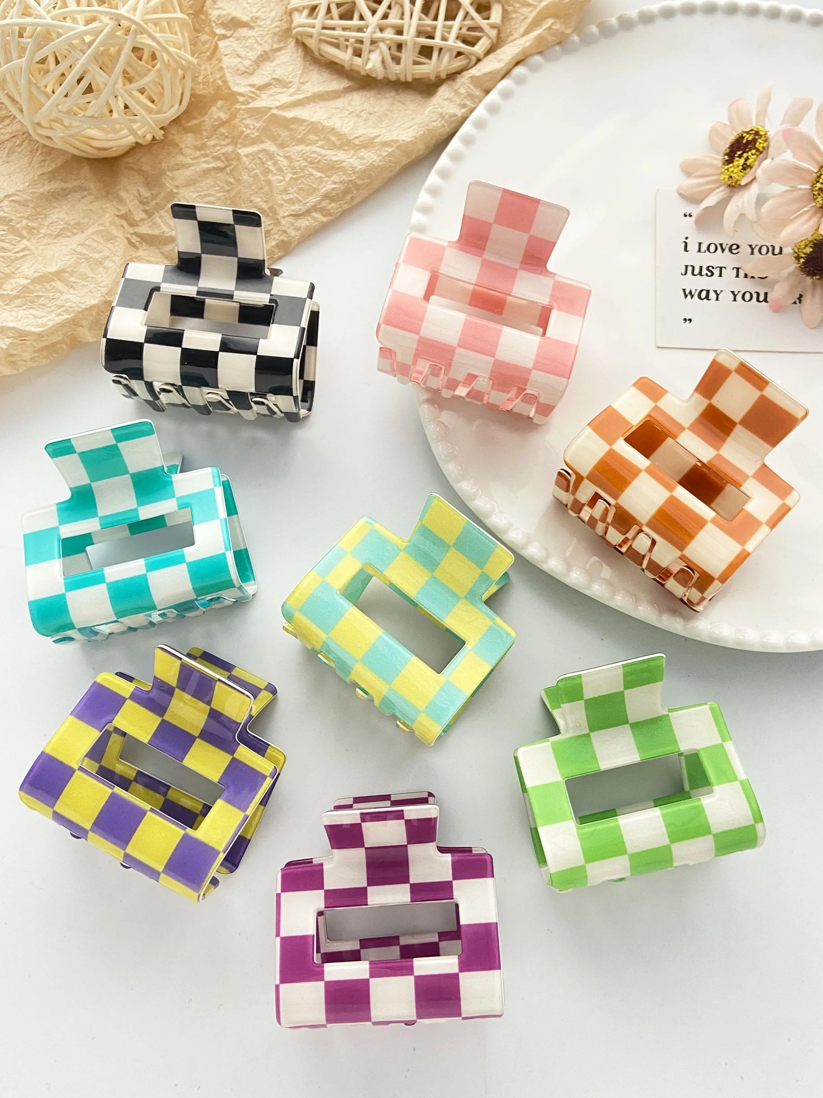 Plaid Pattern Mini Hair Claws, Casual Versatile Hair Accessories for Women, Minimalist Headwear Suitable for Thick Hair