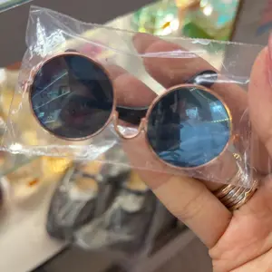 Fashionable Cat Glasses for Small Cats & Pets, Stylish Eyewear for Grooming & Photography, Random Color Cool Cat Sunglasses