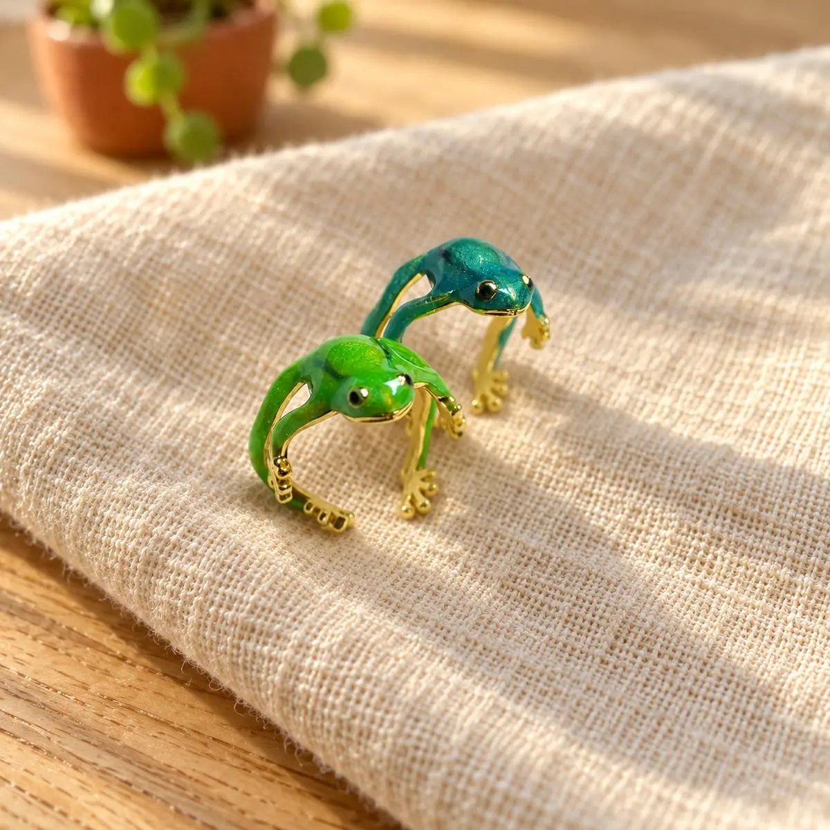 Adjustable green enamel frog ring in copper, whimsical animal statement jewelry and good luck gift