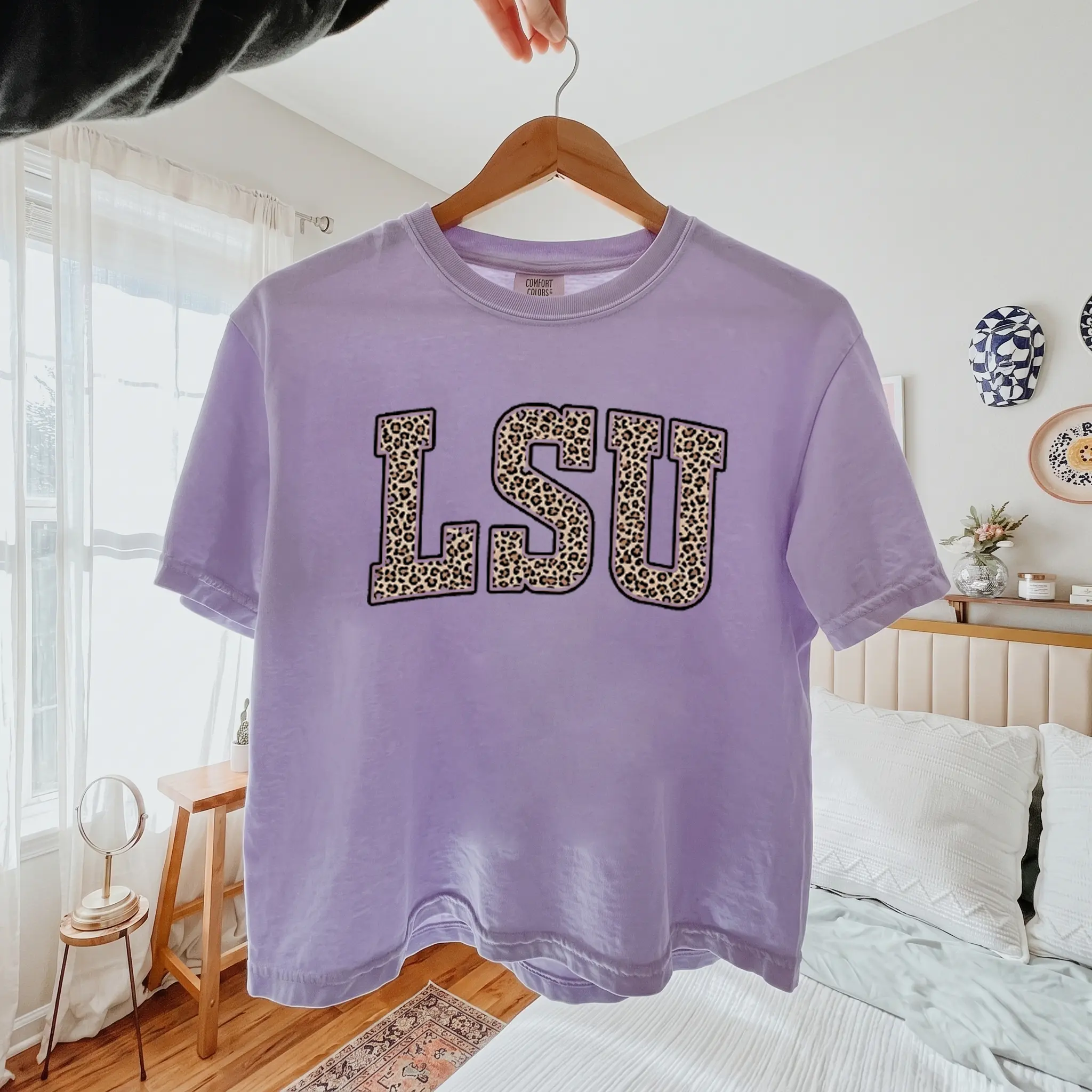 Comfort Colors LSU States Boxy Tee, LSU Cropped T Shirt, LSU University Student Gift, College Shirt, LSU State Crop Top Womenswear, Leopard Design, Tiger Shirt, Gift for Her