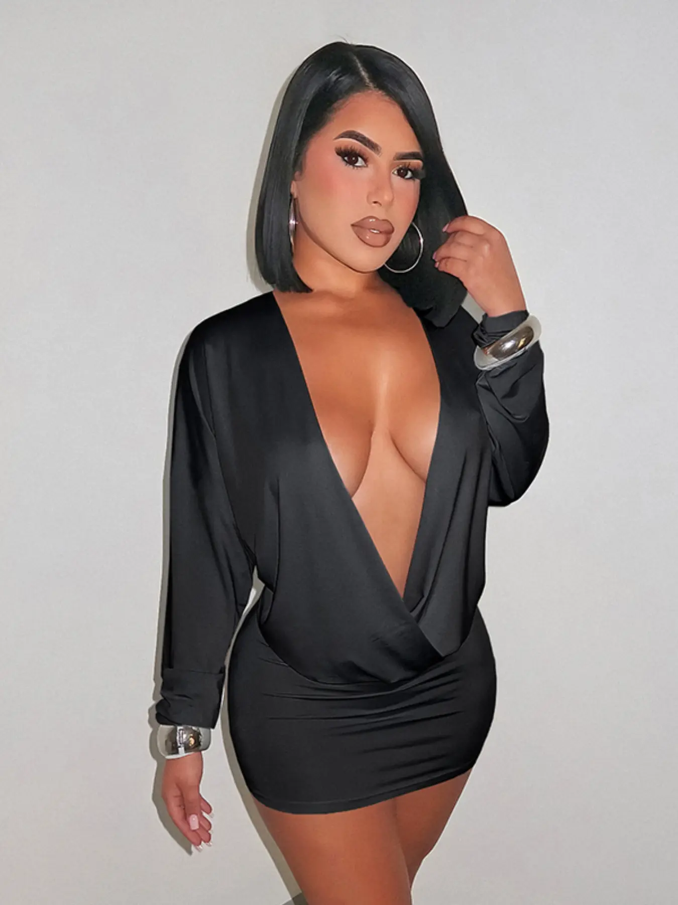 Women's Street Style Y2K Deep V Batwing Sleeve Dress, Long Sleeve Spring & Fall Fashion, Trendy Ladies for Casual Wear, Casual Comfy Chic - TikTok Shop Women's Street Style Y2K Deep V Batwing Sleeve Dress, Long Sleeve Spring & Fall Fashion, Trendy Ladies for Casual Wear, Casual Comfy Chic - TikTok Shop