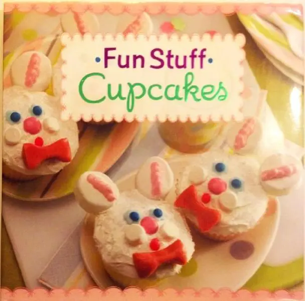 USED-Fun Stuff Cupcakes Cookbook (Hardcover)