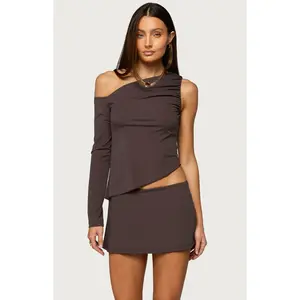 Edikted Women's Lucretia Asymmetric Off Shoulder Top