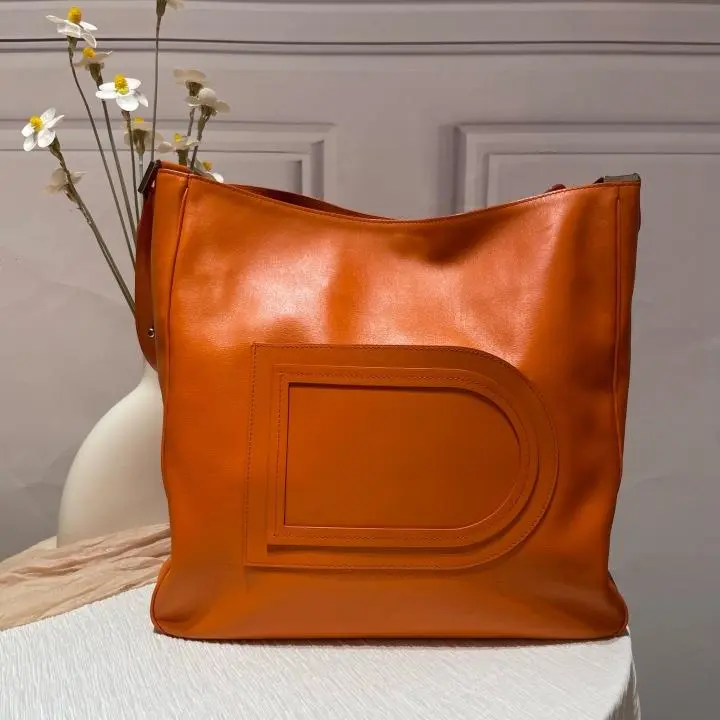 Pre-owned Delvaux Louise GM Orange Pebbled Leather Shoulder Bag 21544548