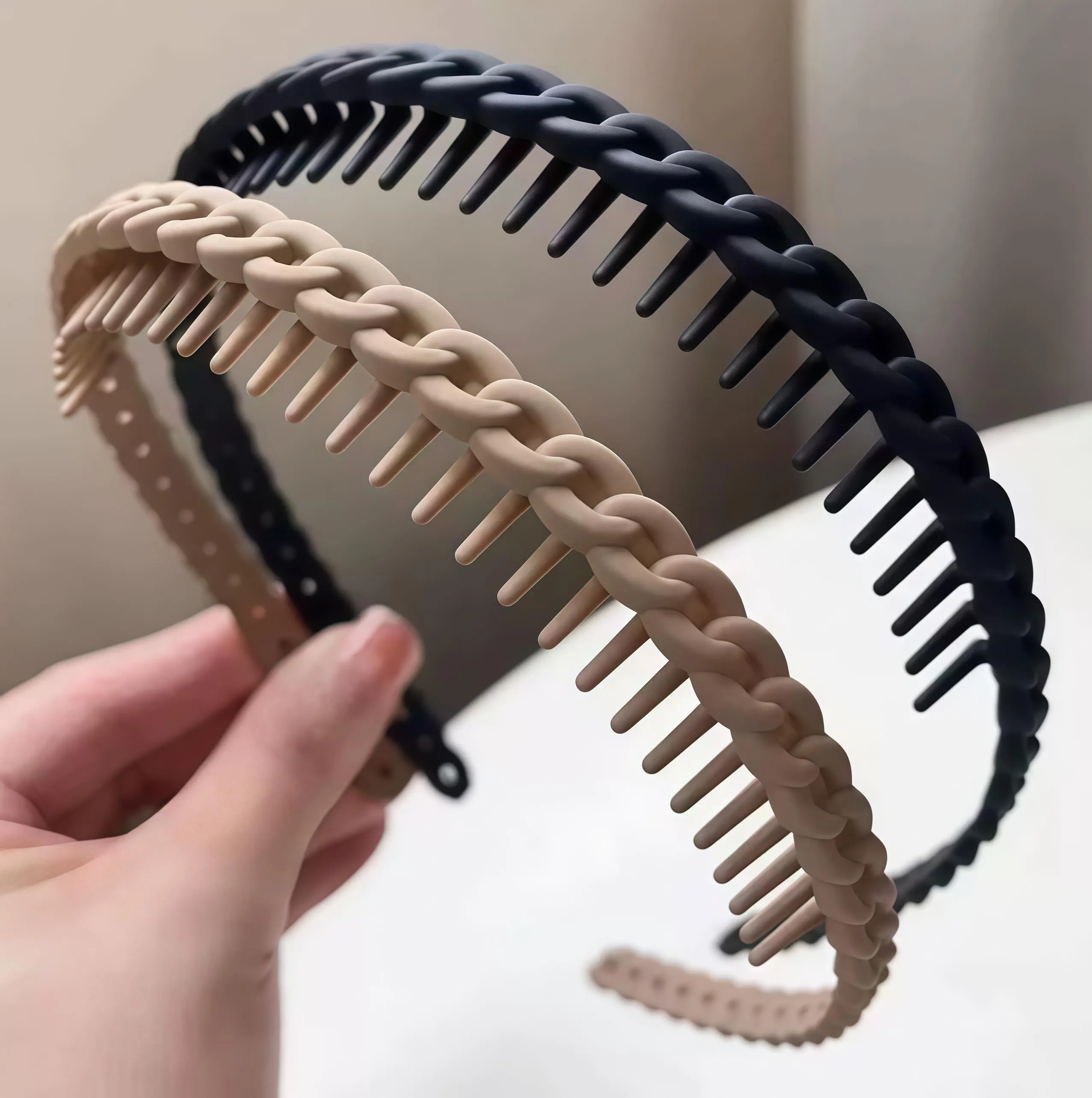 6PCS Braided Matte Hair Bands with Teeth, Non-Slip Headbands for Women, Fashion Hair Hoops for Washing Face, Makeup & Daily Use, Anti-Slip Hair Accessories