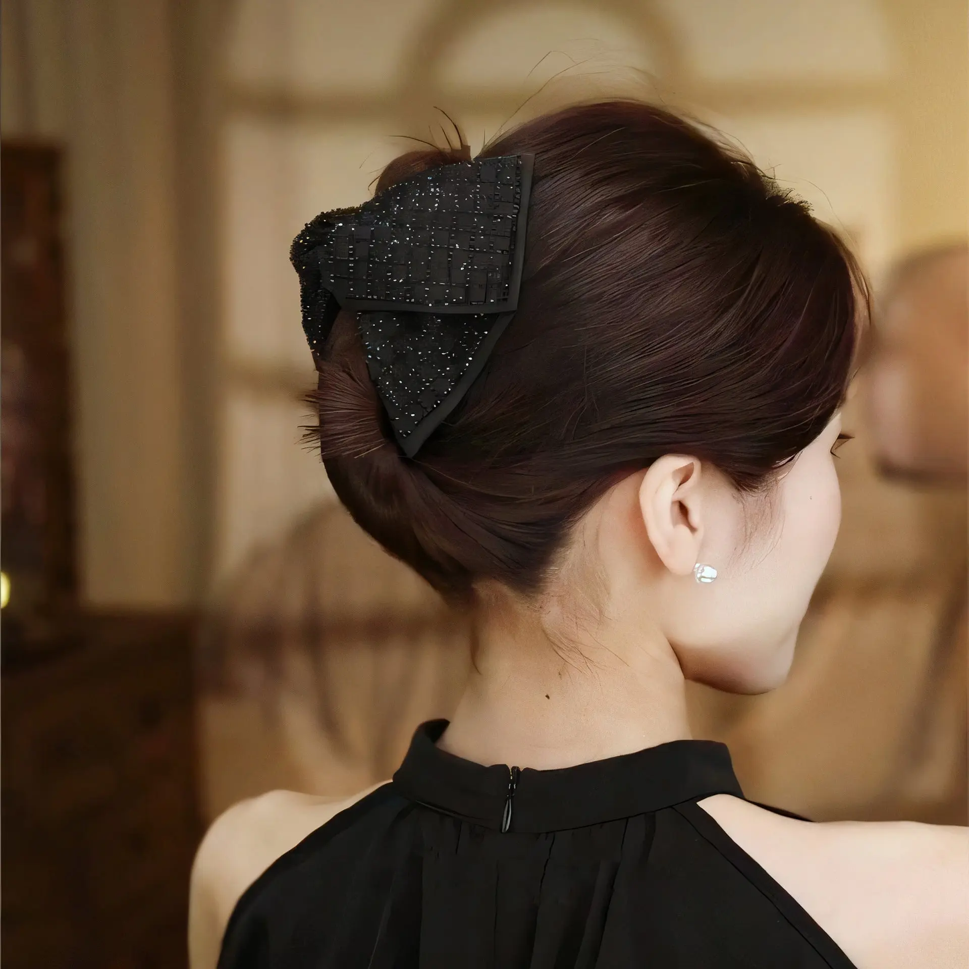 The 'Audrey' Rhinestone Bow Clip