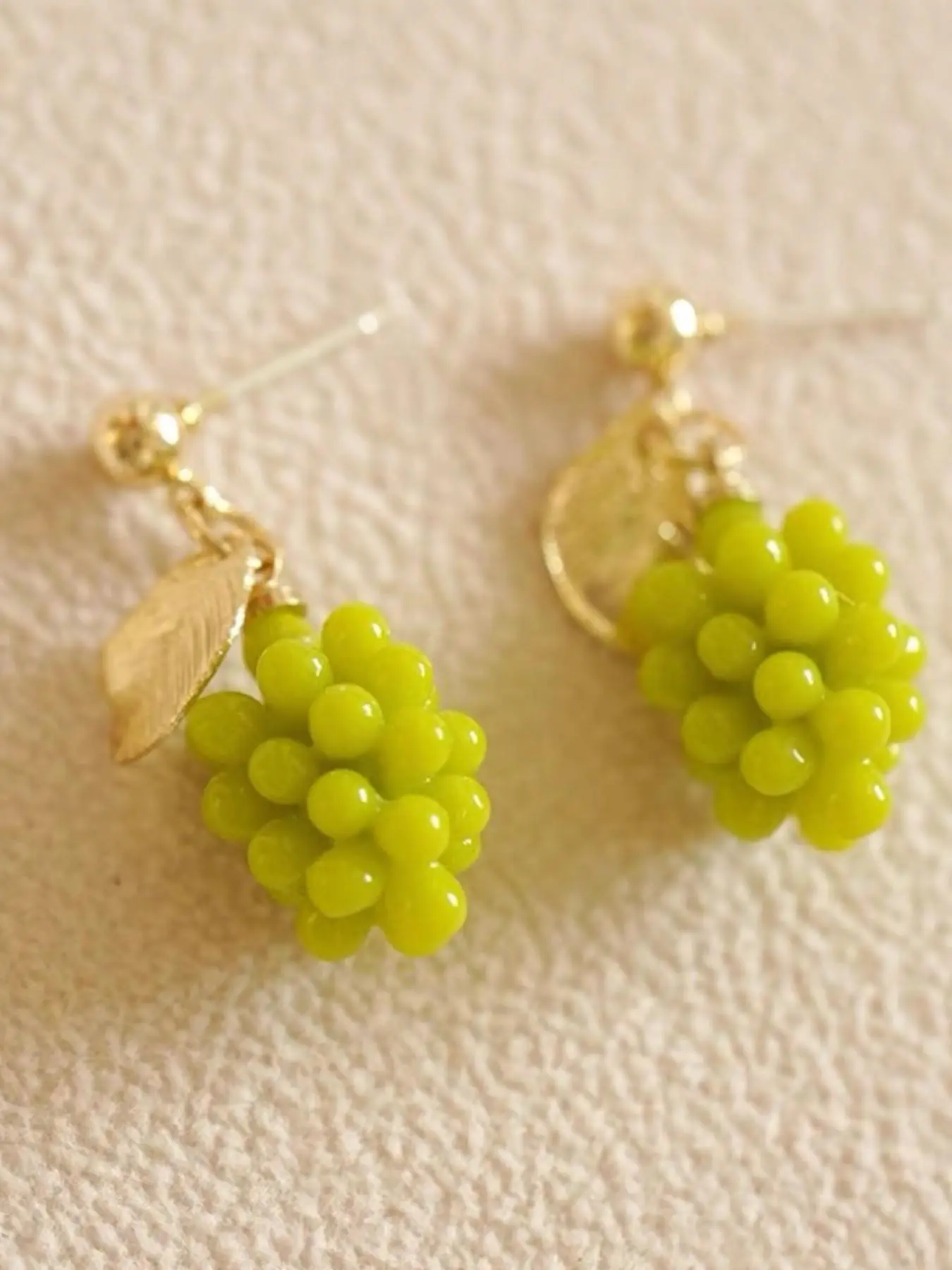 Japanese Korean Style Grape Earrings, Trendy Early Spring New Design, Sweet Fresh Ear Jewelry, Small Grapes Aesthetic, Dainty Earrings