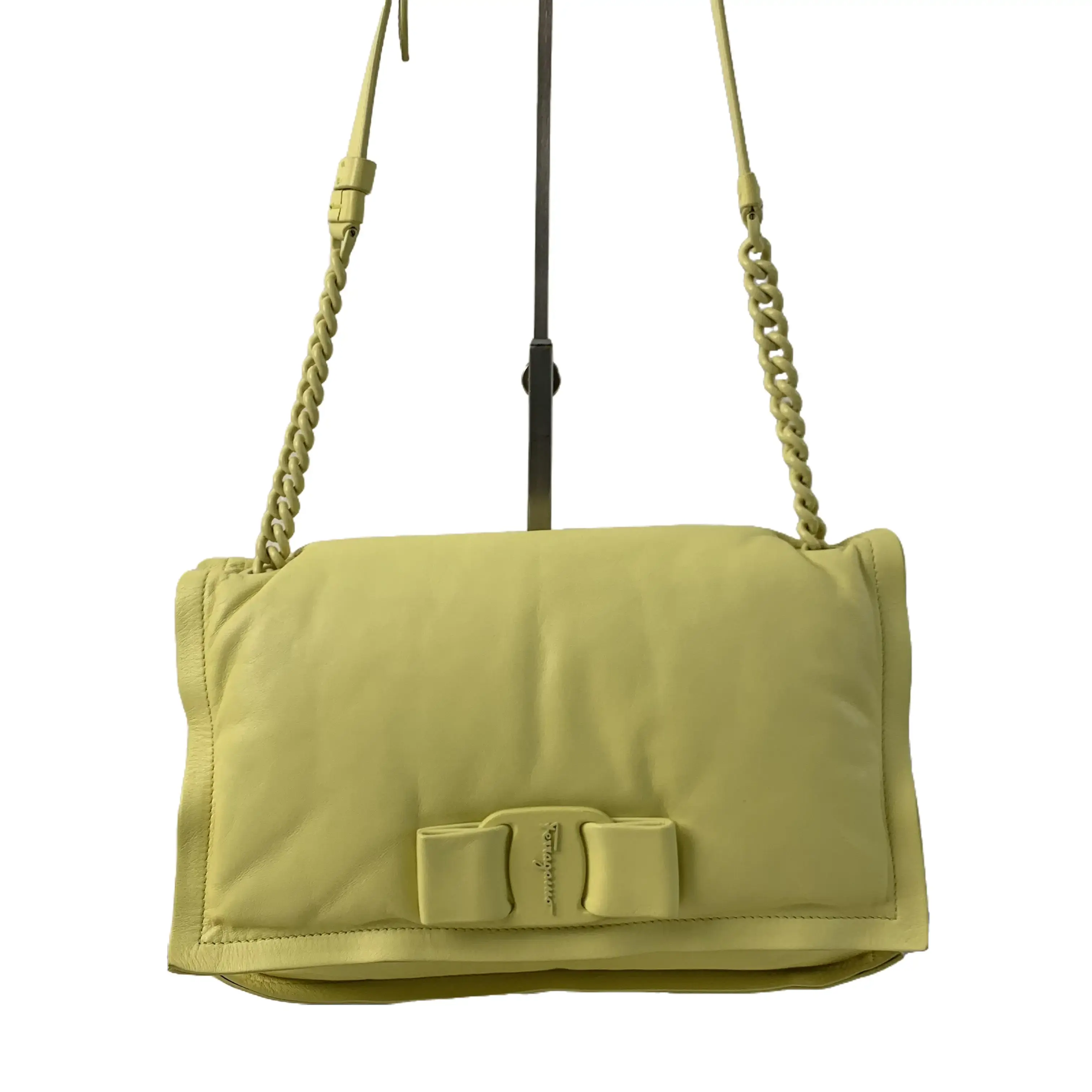 Pre-owned SALVATORE FERRAGAMO Bow Cloud Purse Shoulder Bag, Pale Yellow Underarm Carry Option, 26 × 18 × 5 Cm, TKB00000133