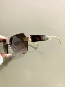 Rectangular Glasses Rimless Cut Edge, Retro Novelty Wide Frame Legs Fashion Glasses for Men and Women