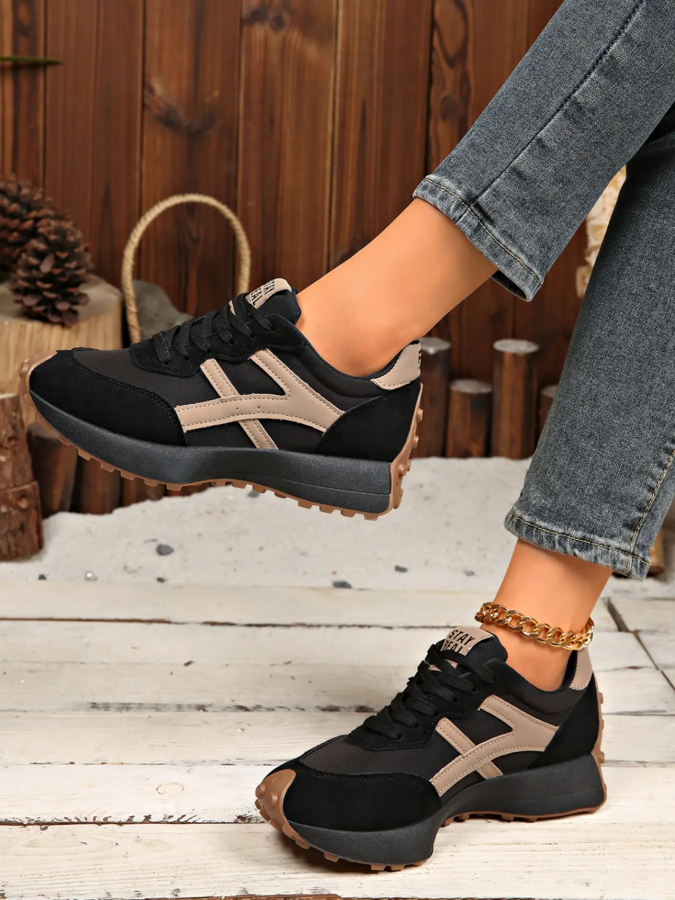 Women's Casual Sporty Footwear Sneakers Spring Fall Fashion Round Toe Low Top Lace-Up Thick Sole Breathable Outdoor Shoes