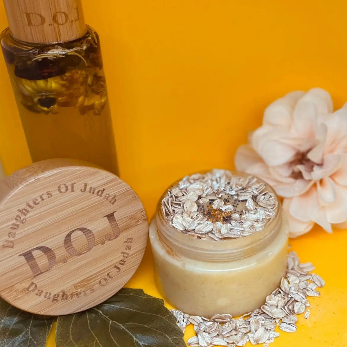 Oatmilk & Honey Scrub Cookie Gentle Moisturize