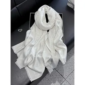 Women's Elegant Striped Pattern Scarf, Soft Fashionable Shawl for Daily Wear, Casual Versatile Scarf for Women & Girls, Boho Style Scarf