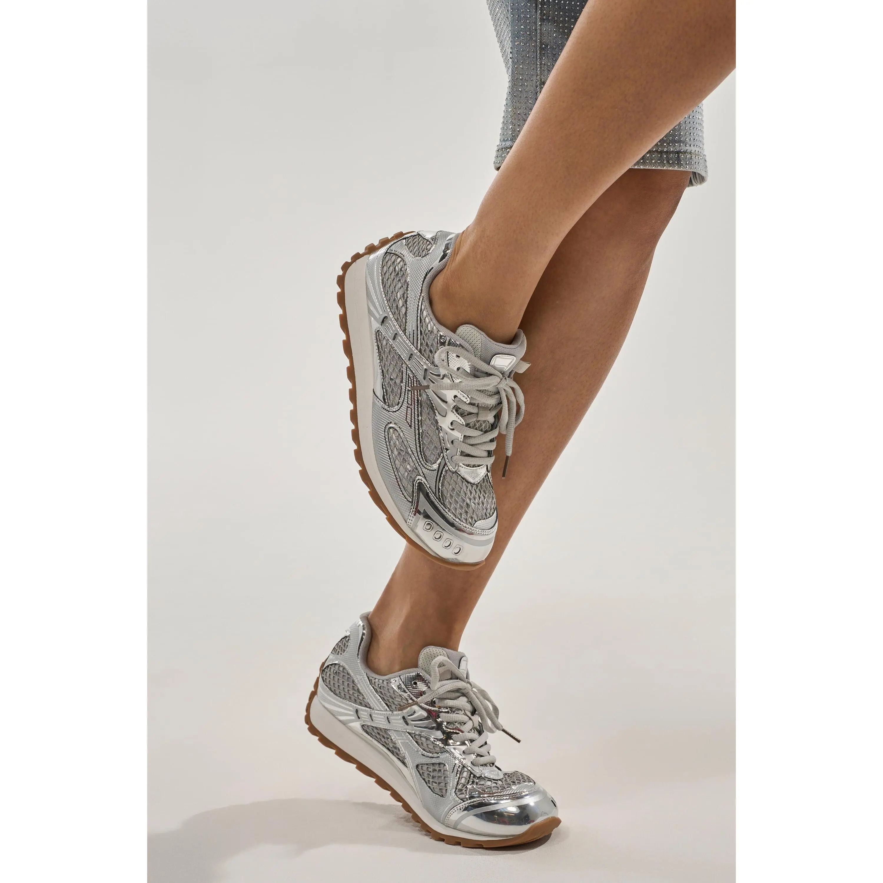 AKIRA GOLD LENIYA SILVER SNEAKER AKIRA GOLD LENIYA SILVER SNEAKER