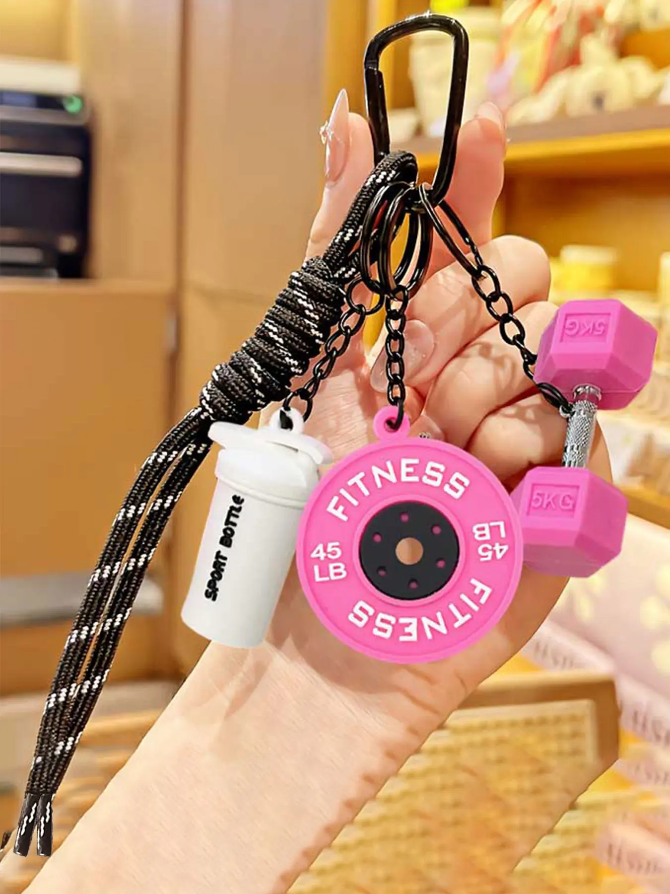 D buckle — black/white/pink