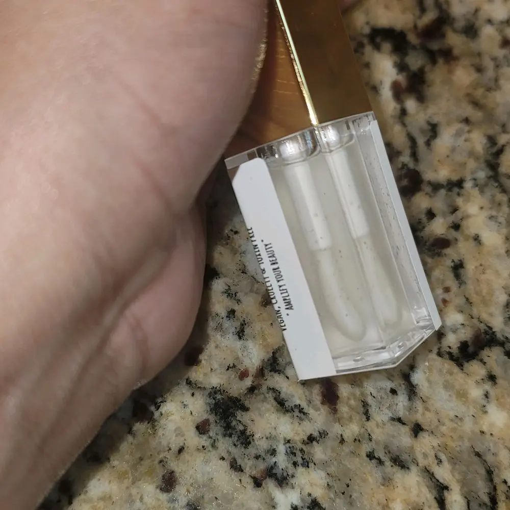 Nikki Clear lipgloss Glaze Hydrating