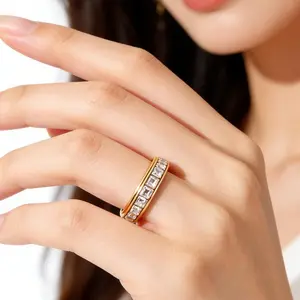 Anxiety Rings for Women&Men Titanium Steel Spinner Fidget Band Rings with Cubic Zirconia for Stress Relief and Wedding Promise Comfort Fit,Kinetic Geometric Cube Rings,Fidgets Stress Relief Sports Wristbands Size 6 to 9