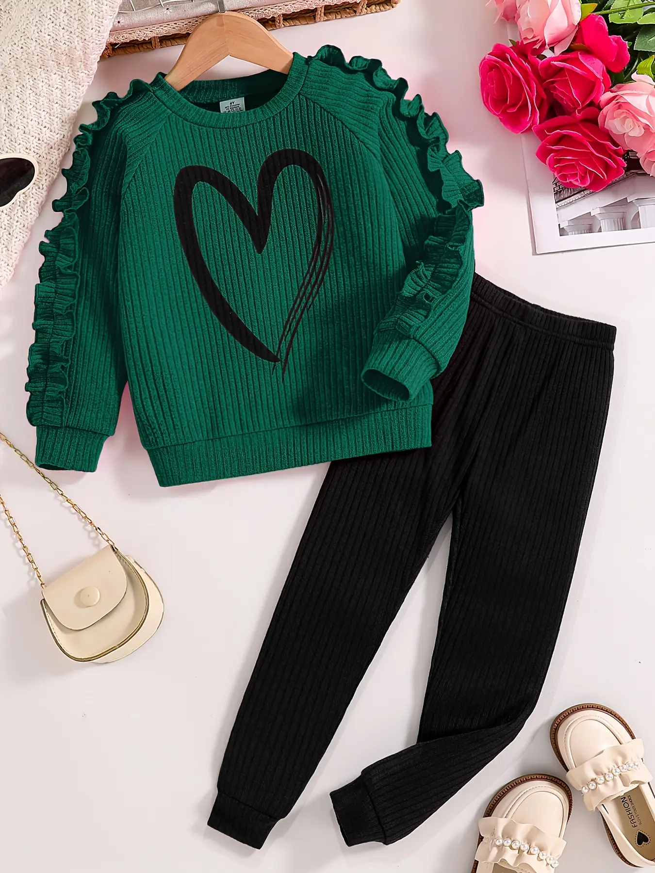 Girls' Elegant Ruffle Sleeve Heart Print Knit Set, Polyester Elastane Blend Casual Top & Pants, Spring & Fall Wear, Girl Clothes School