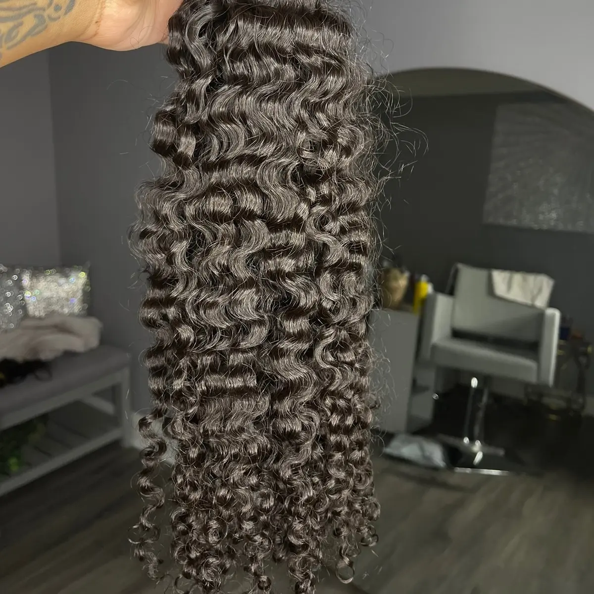 Deep Curly Extensions