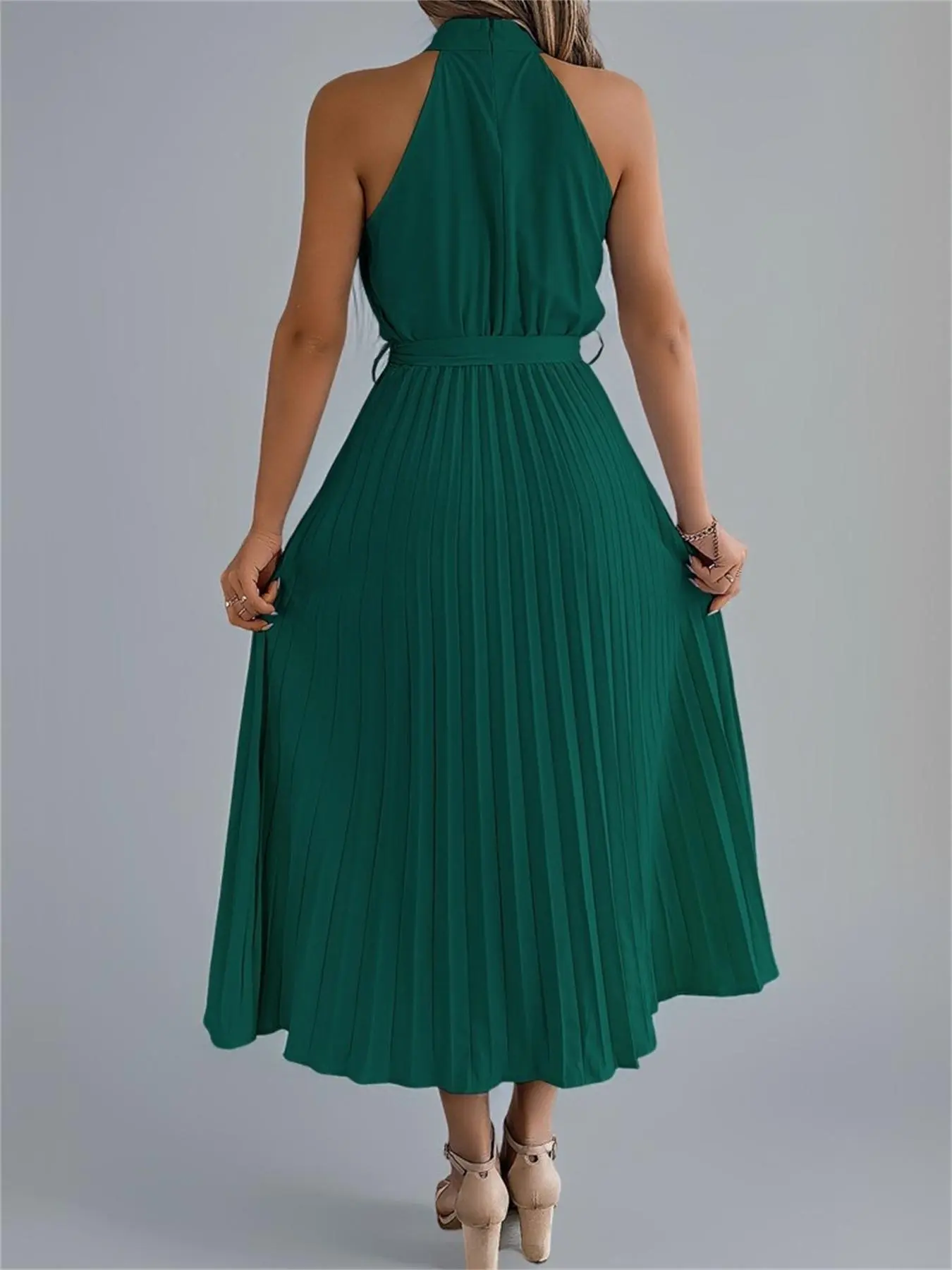 Women's Solid Color Pleated Dress, Elegant Fitted Sleeveless Dress for  Summer, Women's Clothing for Daily Wear, Casual Wear, Casual Comfy Chic -  TikTok Shop