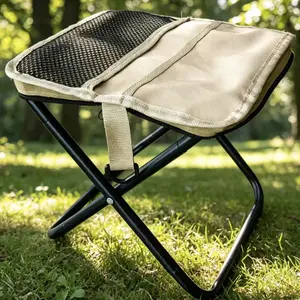 Compact Foldable Outdoor Stool with Built-In Storage Pocket – Durable Tear-Resistant Cloth, Cross Support Structure, Space-Saving Design and Easy Carry Handle; Collapsible Sitting Tool for Camping, Park, BBQ and Backyard; Ideal Holiday Gift